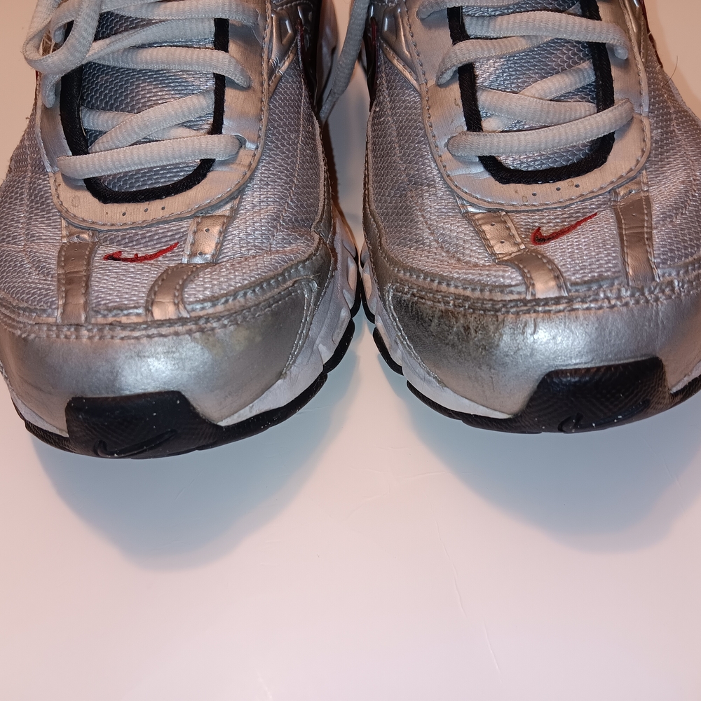 2017 Nike Initiator Running Shoes (394055-001) Preowned Men's Sz 7/Women's Sz8.5 - Picture 3 of 12
